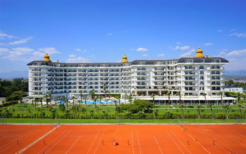 Heaven Beach Resort & Spa Hotel