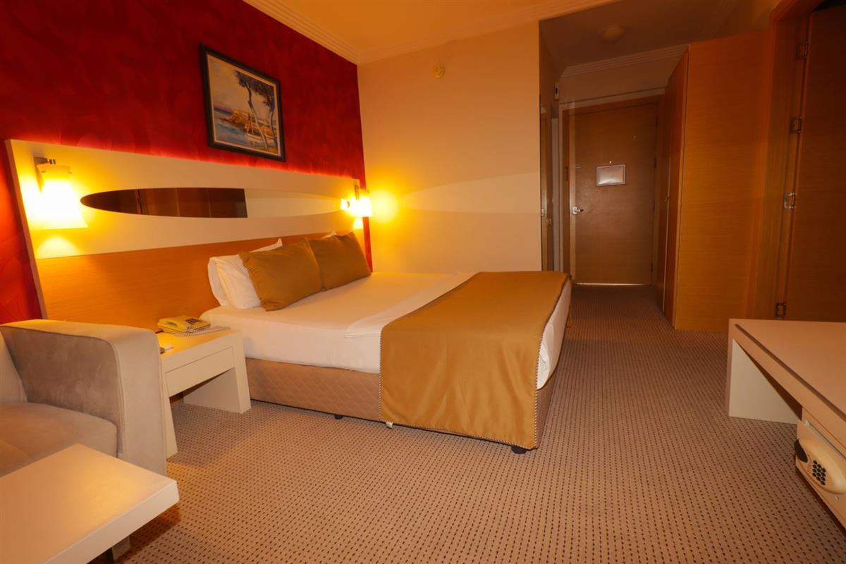 Lycus River Thermal Hotel