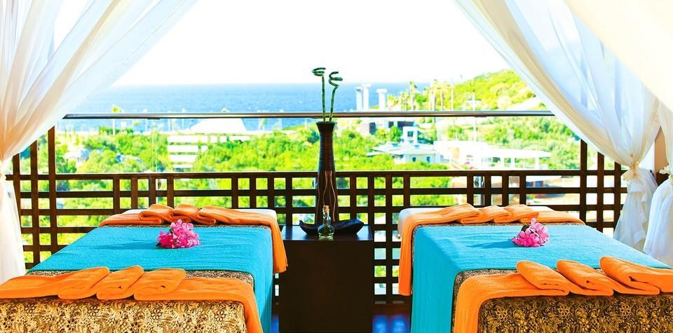 Hilton Bodrum Turkbuku Resort Spa Utatil Com
