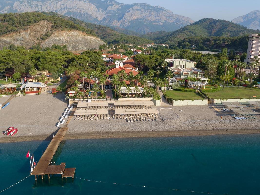 Club Akman Beach